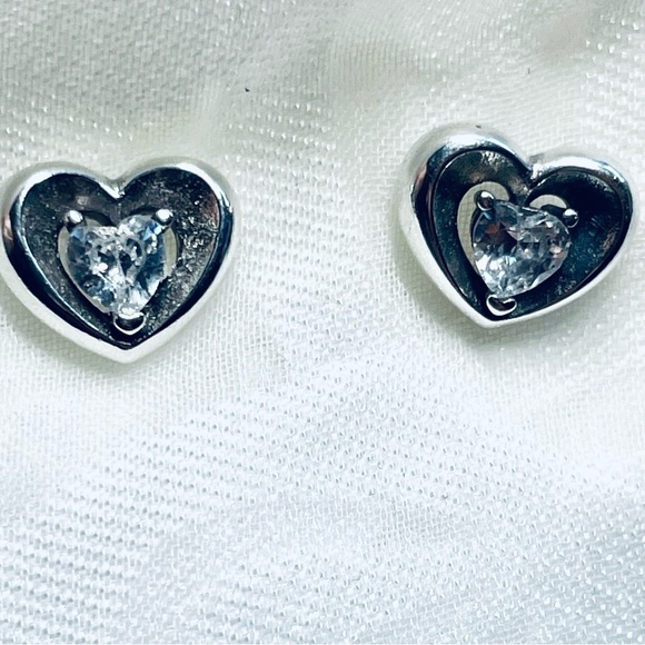 NWOT Double Heart Stud Earrings, Sterling Silver 925 - Picture 6 of 13
